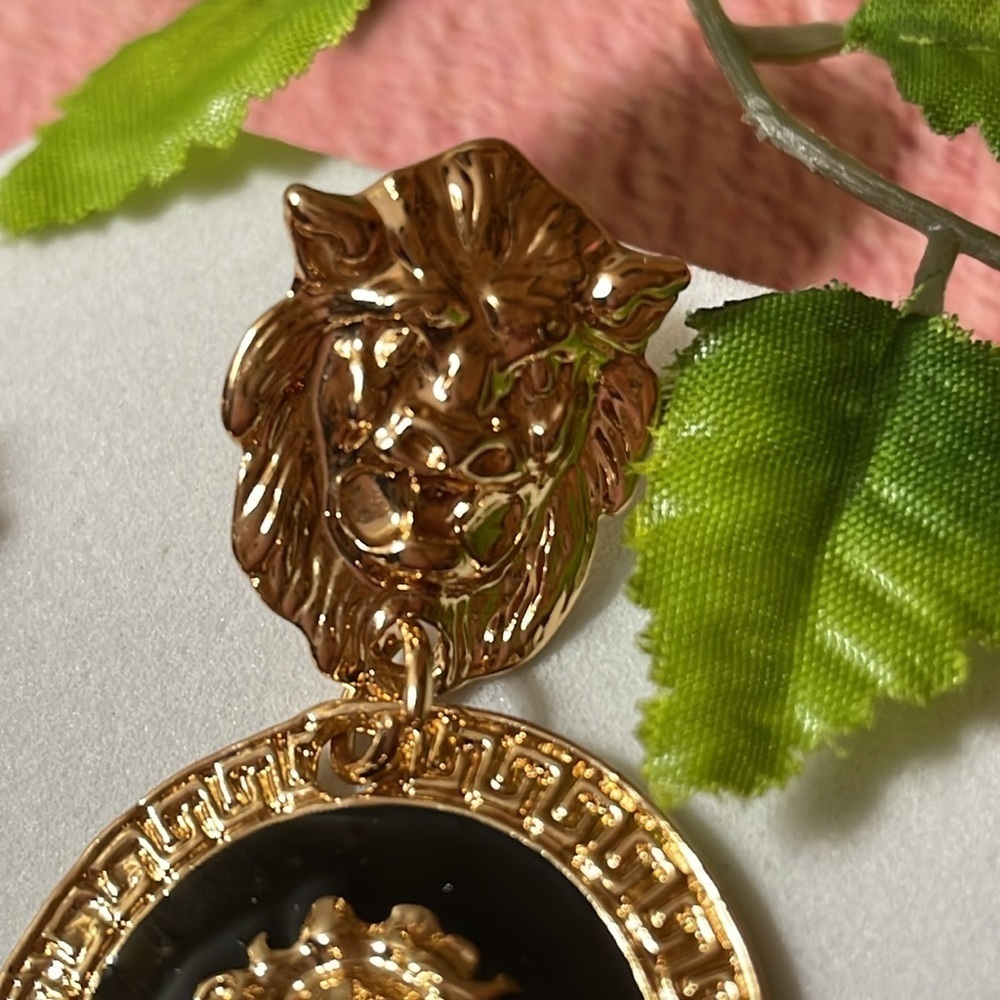 Sassy Studs Lion Drop Earrings - Picture 10 of 15